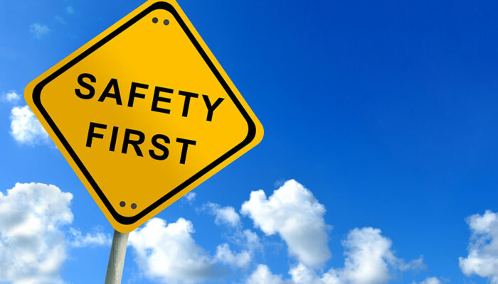 4 different types of health and safety signs