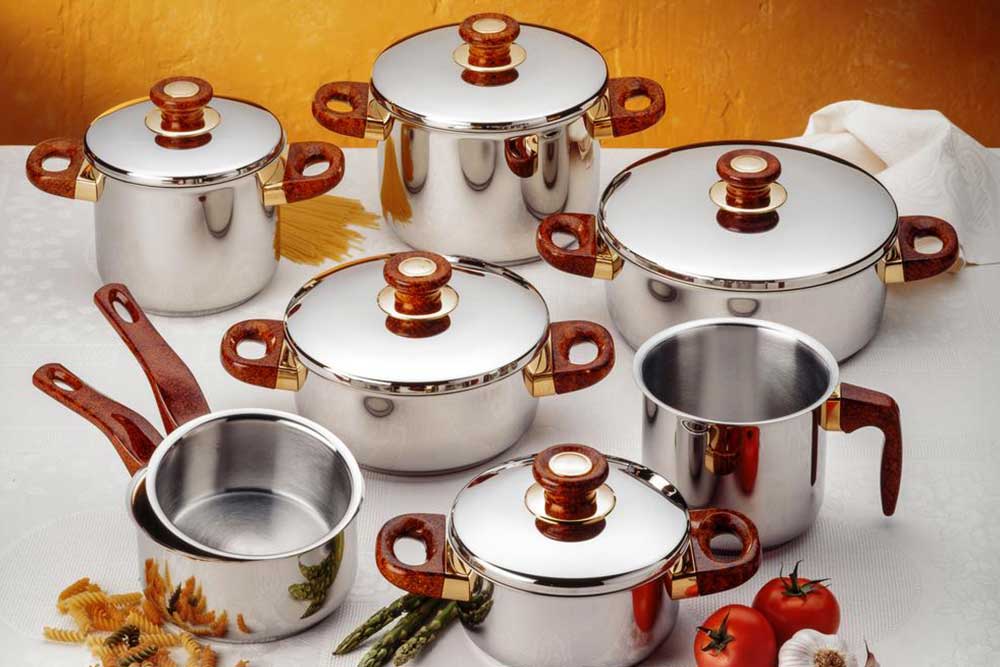 3 Popular Rachael Ray Cookware Sets to Choose From