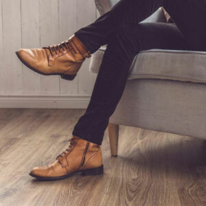 Tips to wearing the right men’s shoes